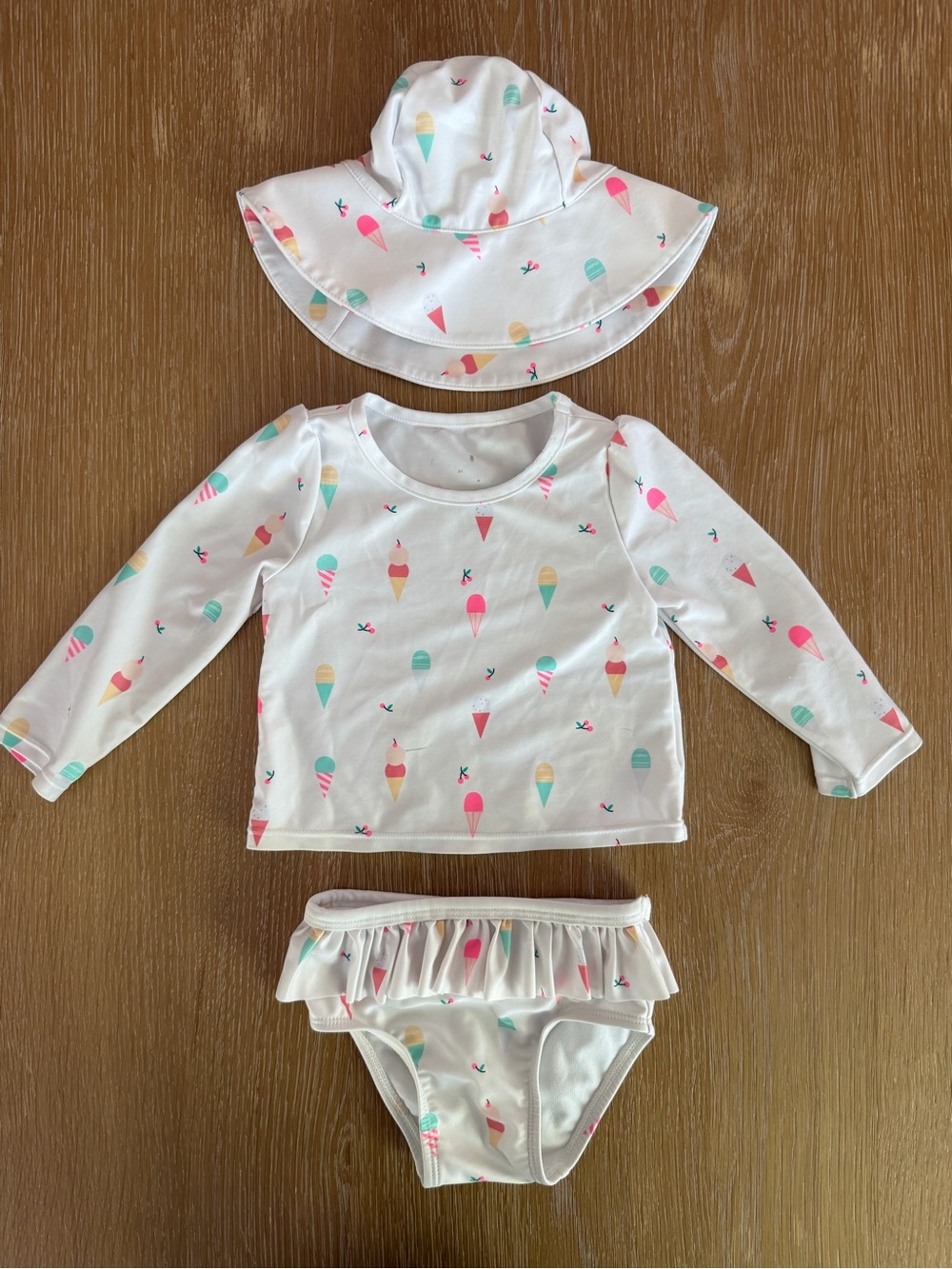 GAP White Kids Long-Sleeve Rashguard Set with Pink & Mint Ice Cream Print